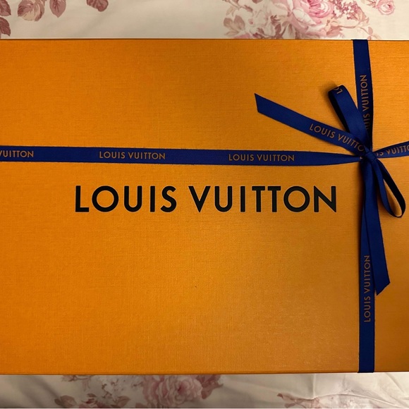 Louis Vuitton Pochette Métis - Picture 2 of 9